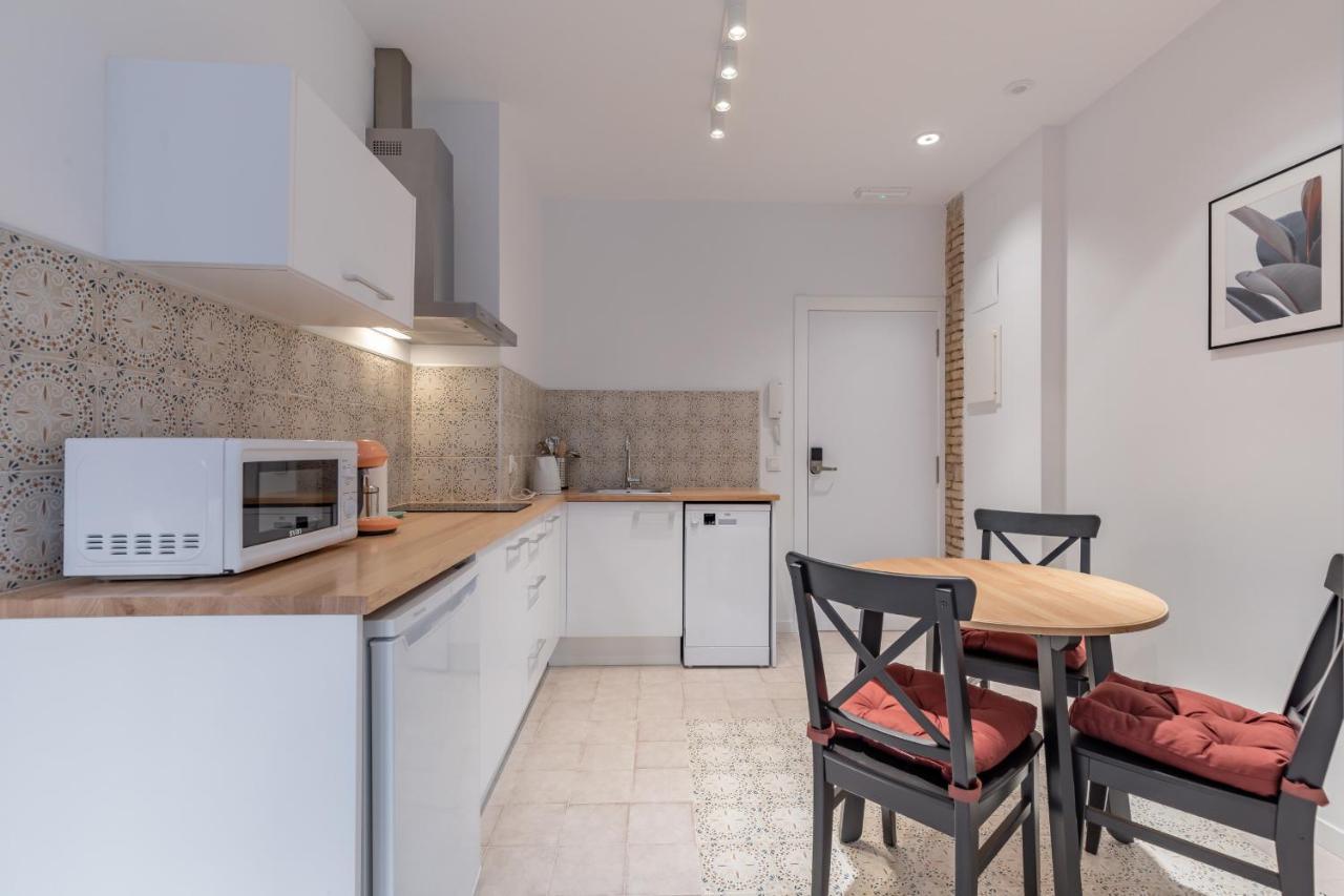 Modern Apartment Close To City Centre Valencia Eksteriør bilde