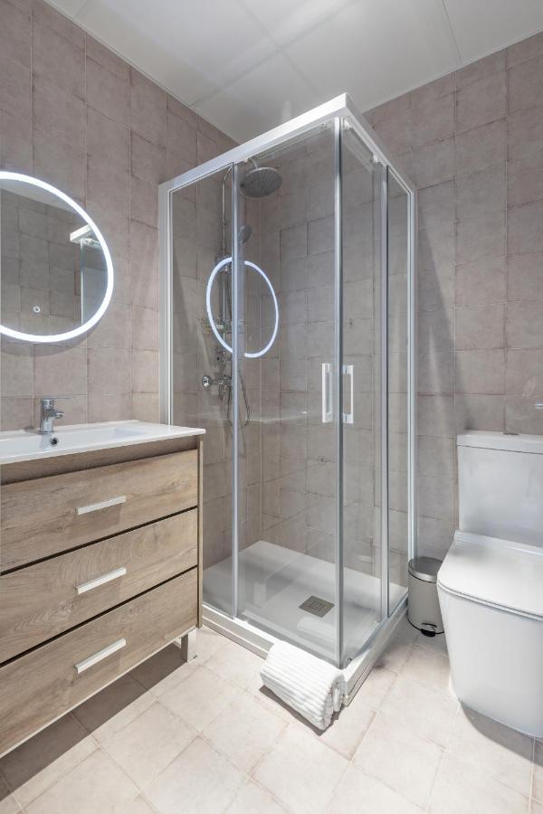 Modern Apartment Close To City Centre Valencia Eksteriør bilde